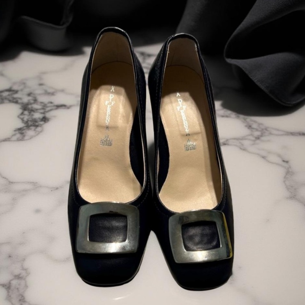 Vero Cuoio Made Black and Silver Block Heel Pumps Italy Size 37 - USA 6 GUC